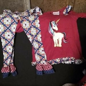 Girls clothes & more womens, men's etc!!!!